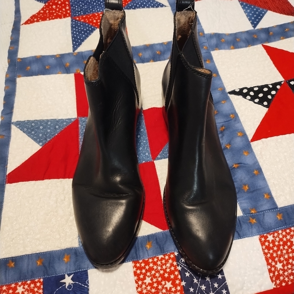 Madewell The Carina" Ankle Boots Elegant Black Leather